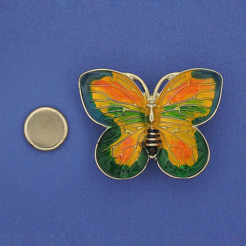 Broszka na magnesie Motyl, kolorowa emalia, metal złocisty 39×30 mm+