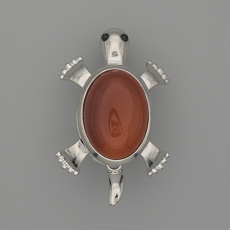 Broszka-kulon Żółw z karneolem 52×35 mm ± ruchome elementy, metal srebrzysty