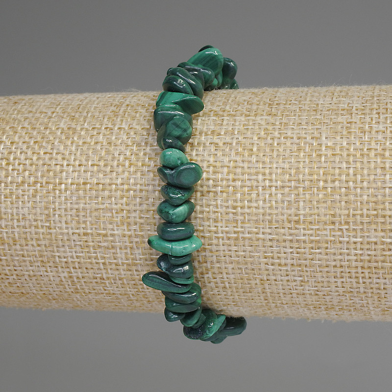 Bransoletka z malachitu – drobiny 5–9×3–4 mm, długość 18 cm, elastyczna