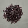 Naturalny granat – drobiny bez otworu 1,5–5×1–3,5 mm ± (za 100 g ±)