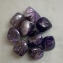 Pamiątkowy kamień naturalny ametyst galetowy – wymiary 23-26×20-24×20 mm (+-) opakowanie 100 g (cena za 100 g)