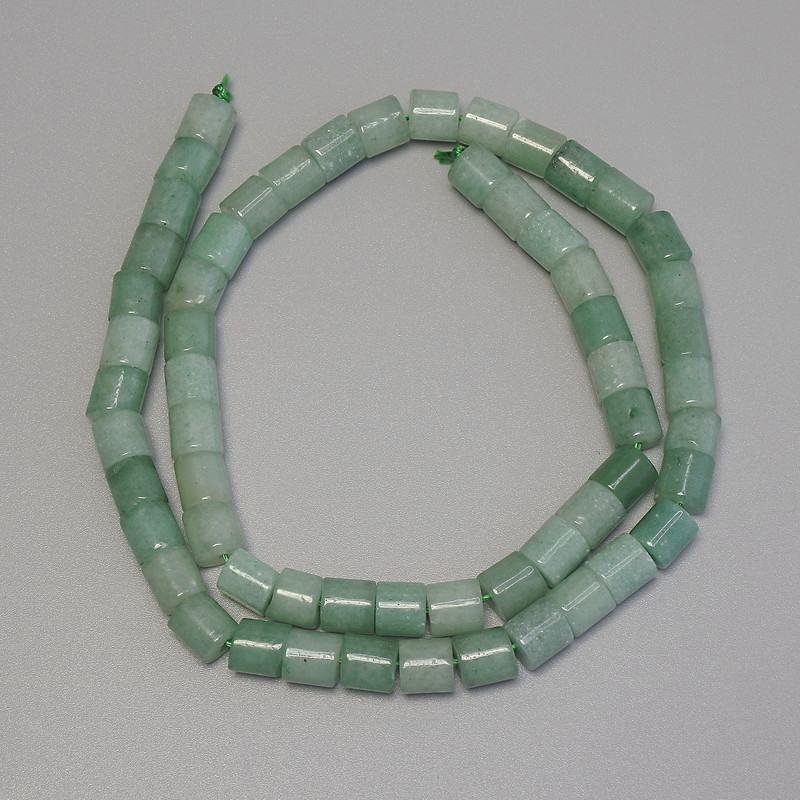 Koraliki nefrytu cylindryczne, średnica 6×6 mm, długość około 38 cm, na nici