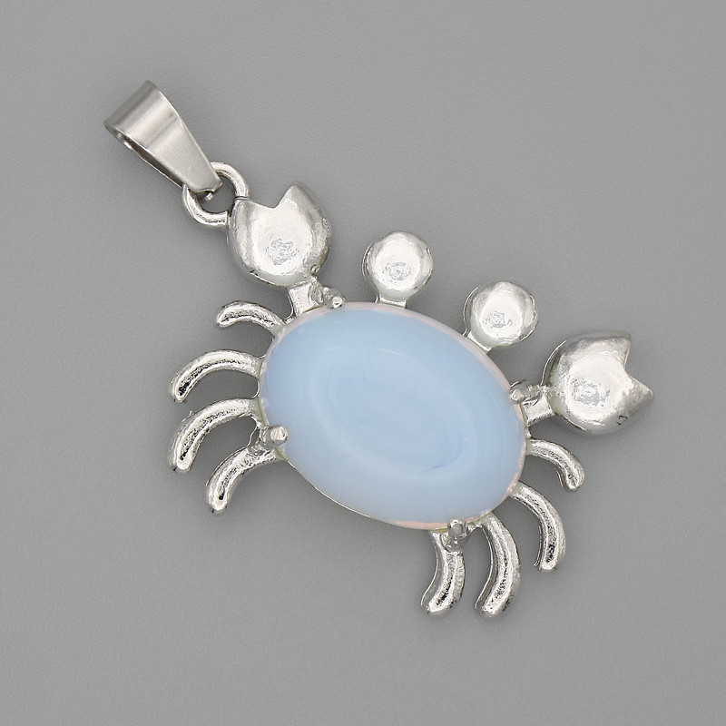 Wisiorek Krab z księżycowym kamieniem 40×22 mm, ± metal srebrzysty