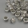 Koralik-wkładka w kolorze srebra, średnica 8x5 mm, otwór około 6 mm, opakowanie 20 g (ok. 36 szt.)