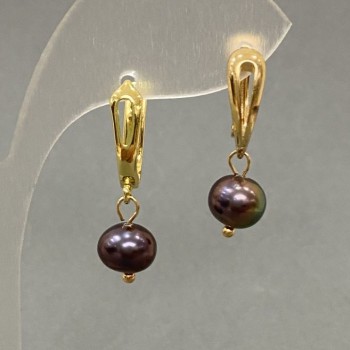 Kolczyki z czarnych pereł rzecznych o pawim odcieniu, średnica 8 mm ±, długość 25 mm