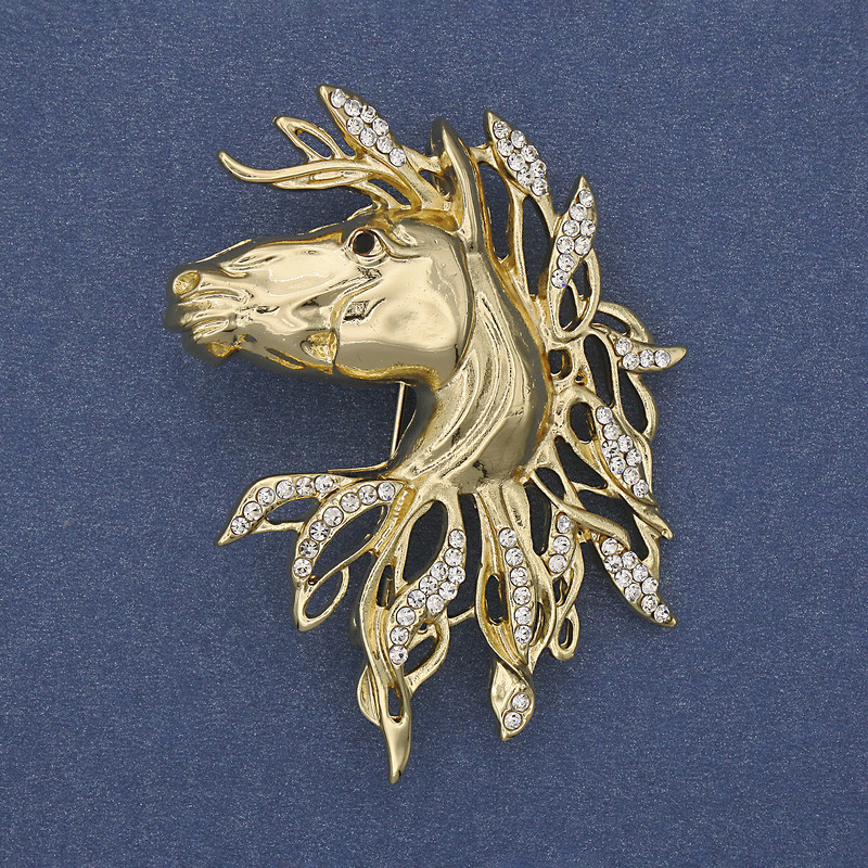 Broszka-wisiorek Koń z białymi cyrkoniami, złoty metal, 54×41 mm+