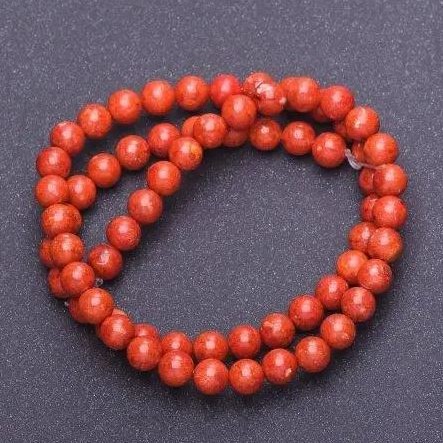 Koraliki z naturalnego korala gąbczastego, gładka kulka, średnica ok. 8 mm, długość 38 cm na nici