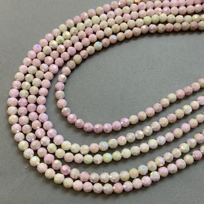 Koraliki czeskiego kryształu wielobarwne z powłoką benzynową na nici, fasetowane kulki, średnica 6 mm, długość 38 cm