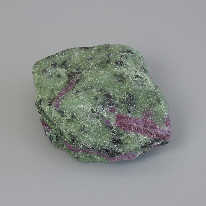 Zoizyt – kamienie naturalne pamiątkowe, średnica 52×30×33 mm ±, rozmiary w asortymencie (Cena za 100 g)