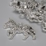 Wisiorek «Zebra», kolor metalu: srebrny, średnica 27×21 mm ± otwór 3,2 mm ± opakowanie 5 szt.