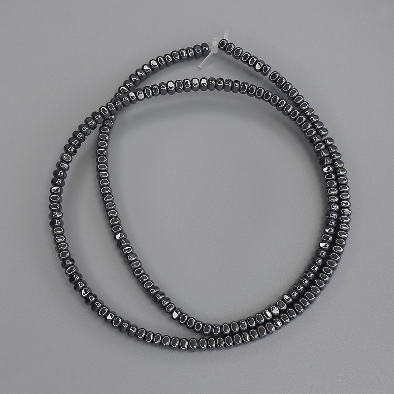 Koraliki hematytu w kształcie kwadratowego rondela 3×2 mm ± na żyłce, długość 40 cm
