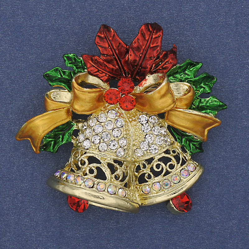 Broszka-wisiorek „Noworoczne Dzwoneczki” z emalią i cyrkoniami, metal złoty, 45×47 mm