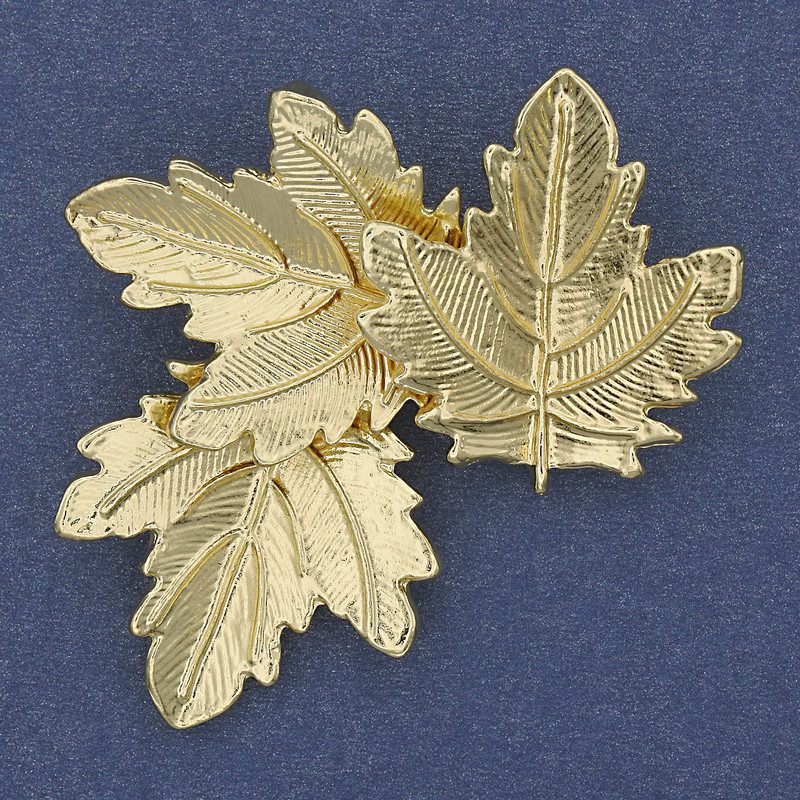 Broszka Liście 48×44 mm +/- złoty metal
