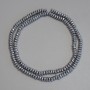 Koraliki hematytu w kolorze srebra, fasetowane 4×2 mm ±, na żyłce, długość 38 cm ±
