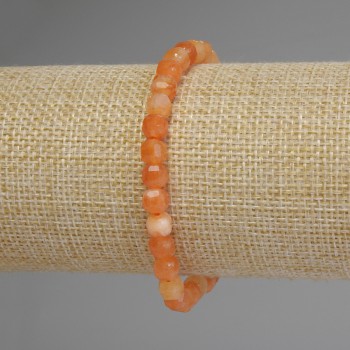 Bransoletka z nefrytu Mashan, fasetowany sześcian, wymiar 5×5 mm, długość 18 cm, elastyczna