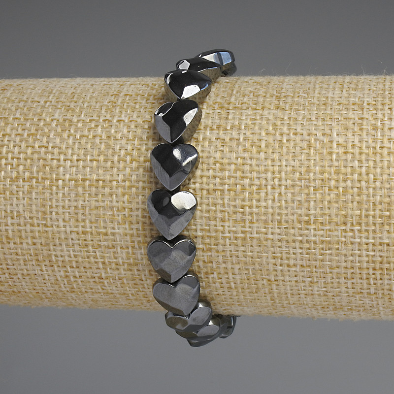 Bransoletka z hematytu, fasetowane serduszka, 10×10 mm, długość 18 cm, elastyczna