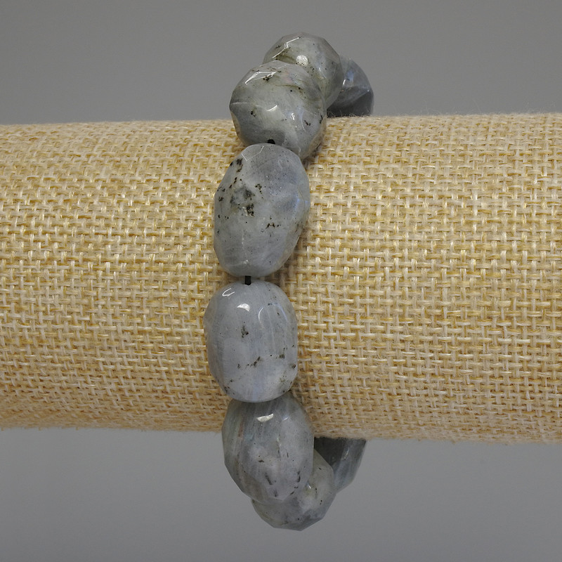 Bransoletka z labradorytu fasetowana kulka, średnica 18–20×13–16 mm, długość 18 cm, na elastycznej gumce