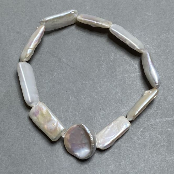 Bransoletka z barokowymi perłami 20–23×10–16 mm, długość 18 cm, elastyczna