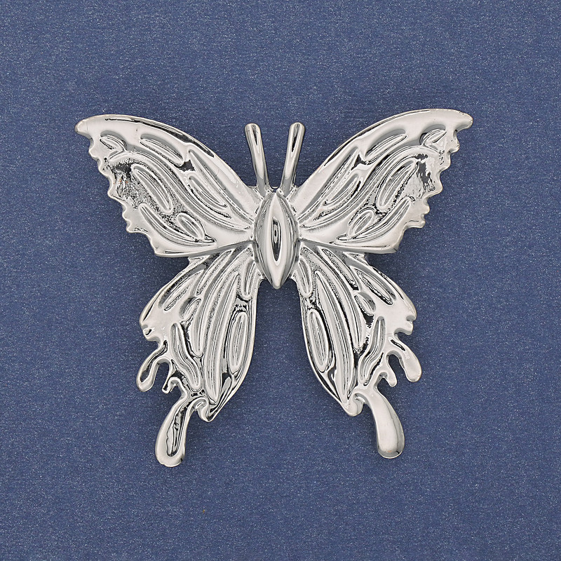 Broszka «Motyl» z metalu srebrzystego 45×42 mm