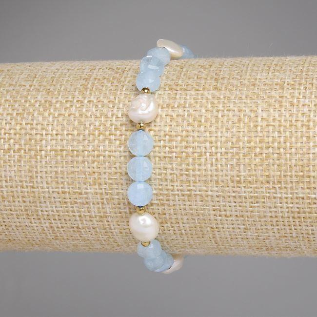 Bransoletka z akwamarynu, fasetowana moneta 6 mm, perły rzeczne 7–8×7–7,5 mm, hematyt kuleczka 2 mm, długość ok. 18 cm, na elastycznej bazie
