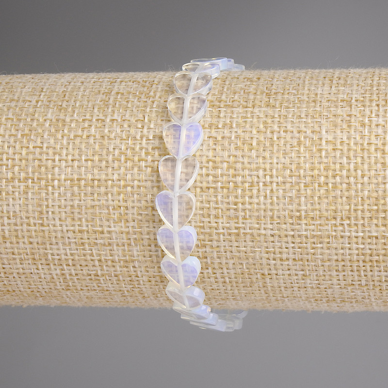 Bransoletka z kamieniem księżycowym w kształcie serc 8 mm, długość 18 cm, elastyczna