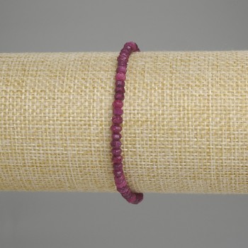 Bransoleta z rubinu fasetowanego 4×3 mm, długość 18 cm