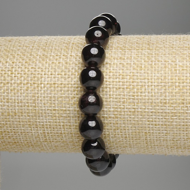 Bransoletka z granatu, gładkie kuleczki, średnica 9,5 mm, długość 18 cm, elastyczna