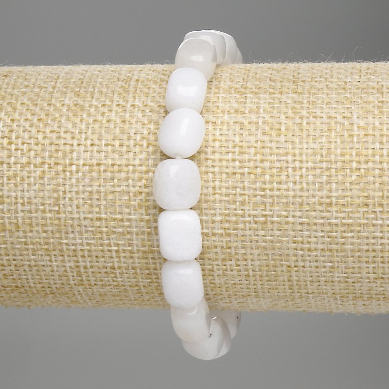 Bransoletka z białego kwarcu fasetowana, średnica 8–10×7 mm, długość 18 cm, elastyczna