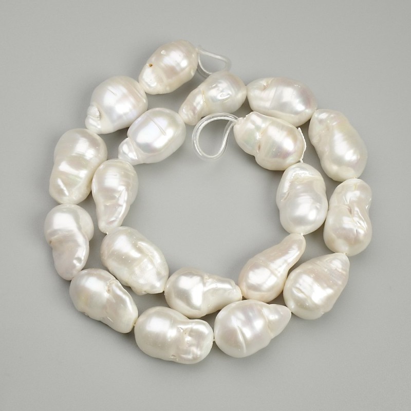 Perły barokowe z odcieniem benzyny, średnica 20,5–24×11,5–13 mm, długość 40 cm +/-