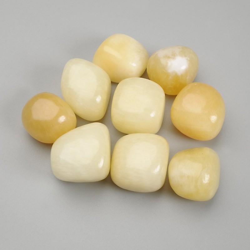 Naturalny kamień onyks żółty fasetowany, bez otworu, 15–21×16–18 mm +/- (za 100 g +/-)