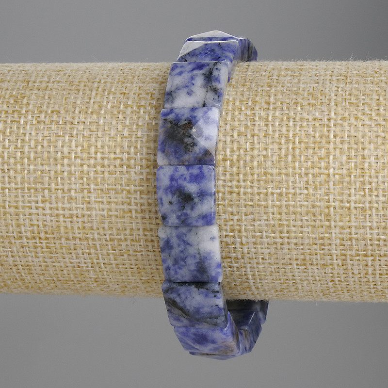 Bransoletka z sodalitu, fasetowane ogniwo 12×12 mm, długość ok. 18 cm, elastyczna