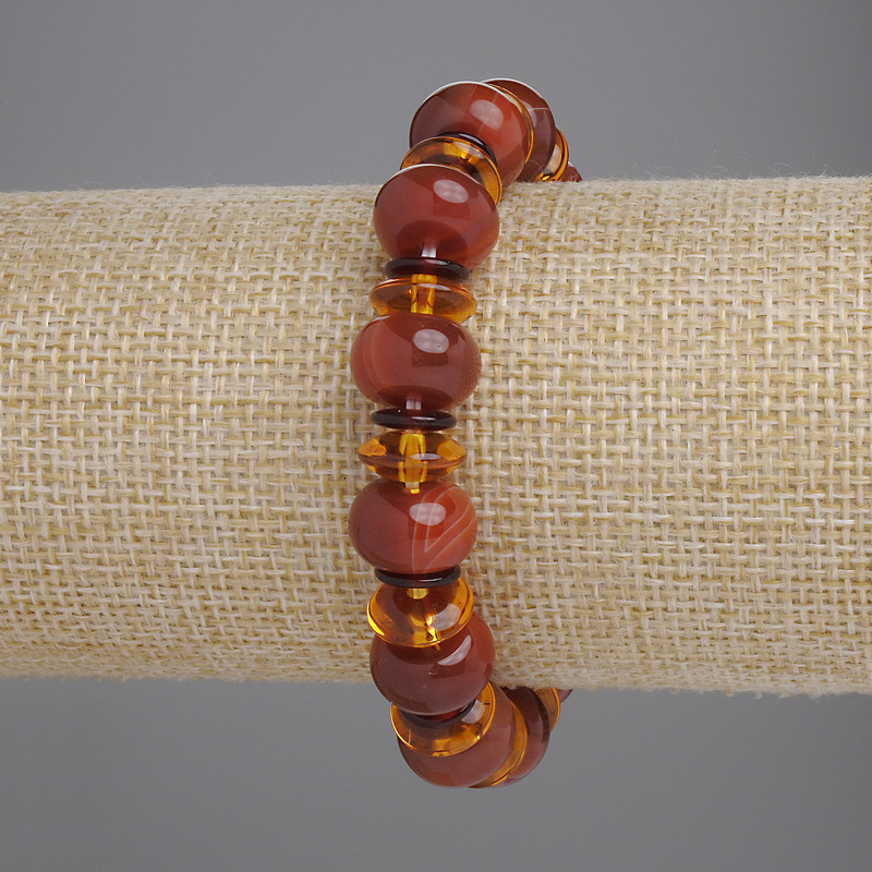Bransoletka z gładkiego agatu – rondel, średnica 11,5×7,5 mm; 10×4 mm; 8×1 mm, długość 18 cm, elastyczna