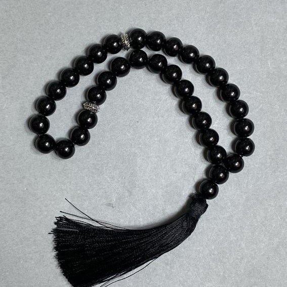 Mala z agatu naturalnego, gładkie kuleczki o średnicy 8 mm, ± 33 koraliki