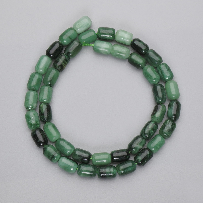 Koraliki szmaragd baryłkowe, średnica 8 mm, 5-10×6 mm, długość 39 cm na nitce