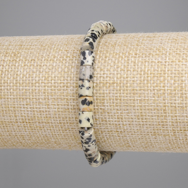 Bransoletka z jaspisu dalmatyńskiego – koraliki cylindryczne, średnica około 6x6 mm, elastyczna, długość 18 cm+
