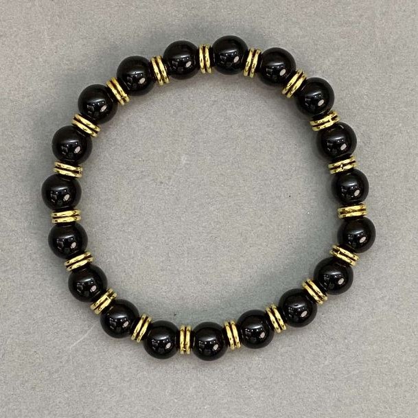 Bransoletka z agatowych kulek 8 mm +/- z metalowymi wstawkami, długość 18 cm +/- elastyczna