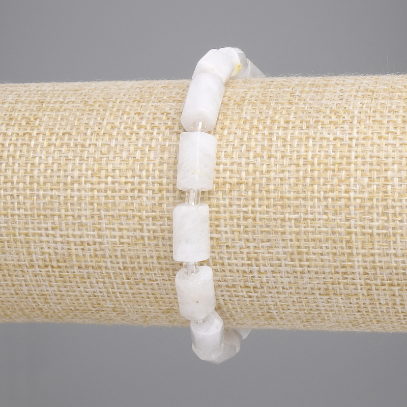 Bransoletka z adularu fasetowanego 10–11×6–6,5 mm, koraliki 3 mm, długość 18 cm, elastyczna