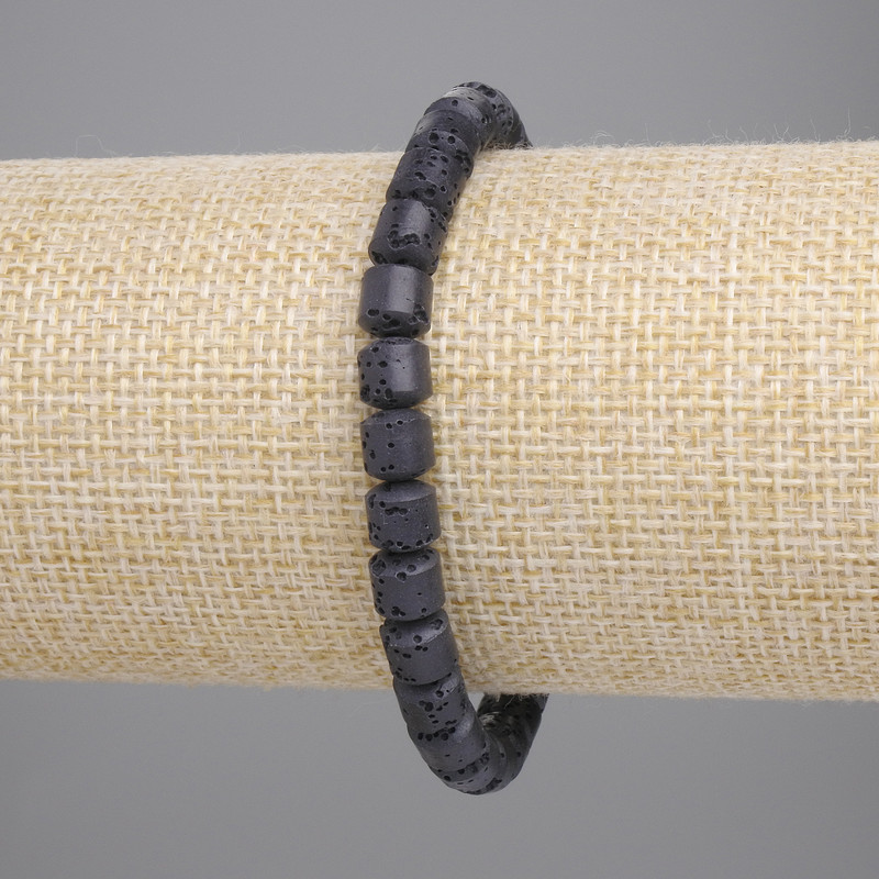 Bransoleta z czarnej lawy wulkanicznej, cylindryczne koraliki 6×6 mm, długość 18 cm ±, elastyczna