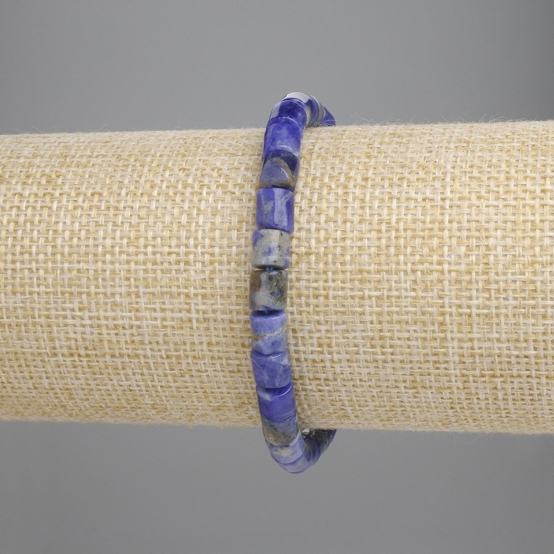 Bransoletka z sodalitowych cylindrycznych koralików, średnica 6×6 mm, długość 18 cm, elastyczna