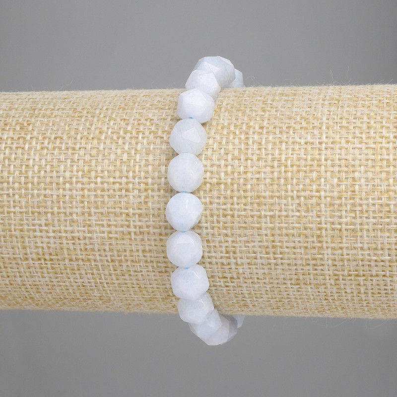 Bransoletka z akwamarynu, fasetowane kulki o średnicy 6×5 mm, długość 18 cm, elastyczna
