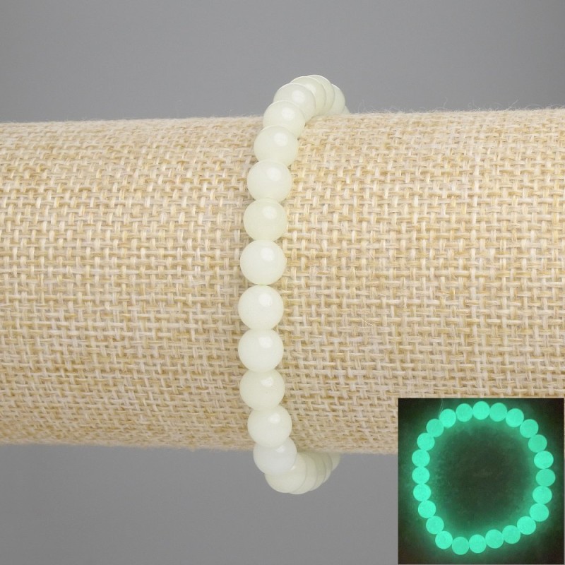 Bransoletka z zielonego onyksu (zielone świecenie) gładkie kuleczki o średnicy 6 mm, długość 18 cm, na elastycznej gumce