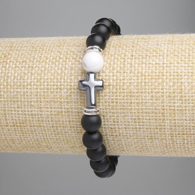 Bransoletka ze szungitu, gładkie kulki 8 mm+- kaolinitowa kulka 8 mm+- hematytowy krzyż 14×10 mm+- długość 18 cm+- stretch