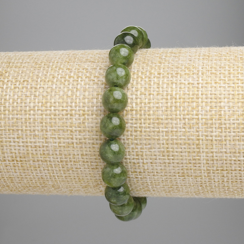 Bransoletka z jadeitu – gładkie kuleczki o średnicy około 8 mm, elastyczna (stretch), długość 18 cm+