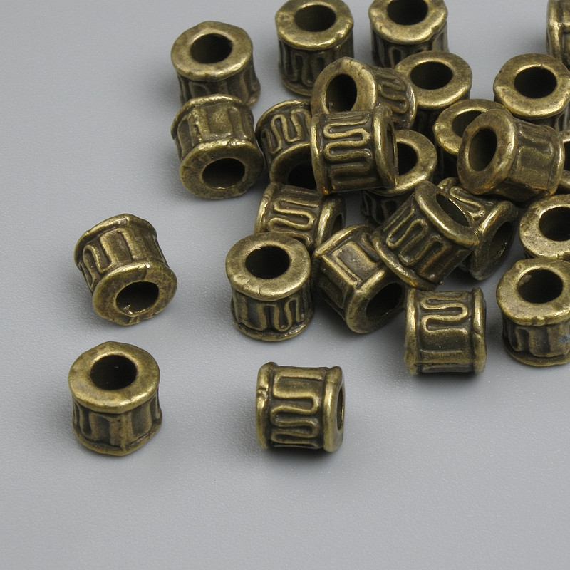 Koralik-wstawka w kolorze brązu, metaliczny, średnica 5×5 mm, Ø otworu ~3 mm, opakowanie ~26 szt.