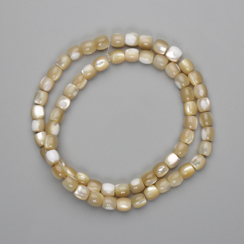 Koraliki beżowy perłowy barilo, średnica 6x6 mm, długość 39 cm, na żyłce