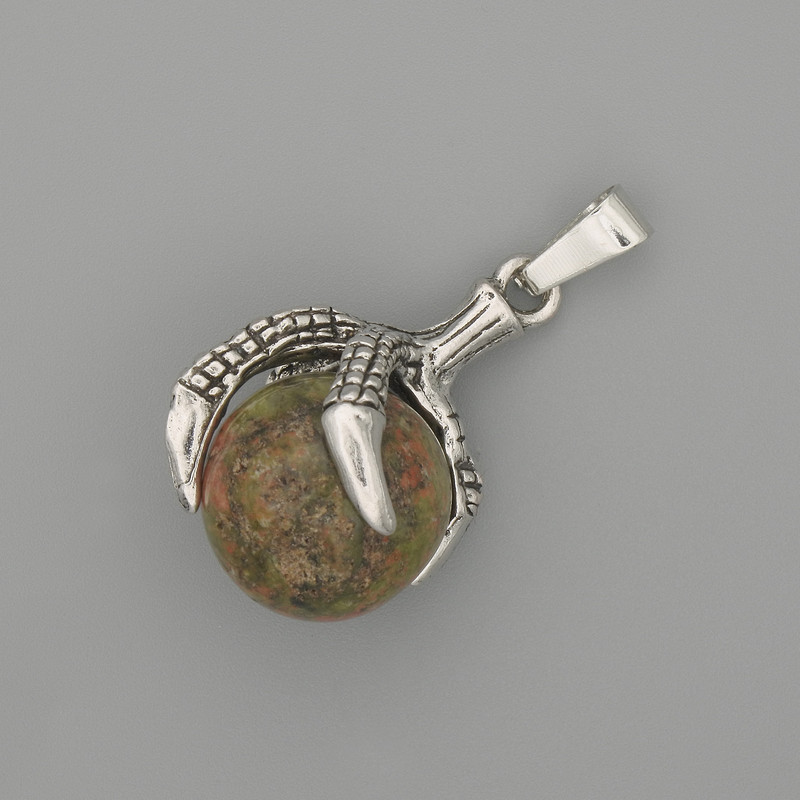 Wisiorek heliotrop – Łapa z kulą, 18×37 mm ± metal w kolorze srebra