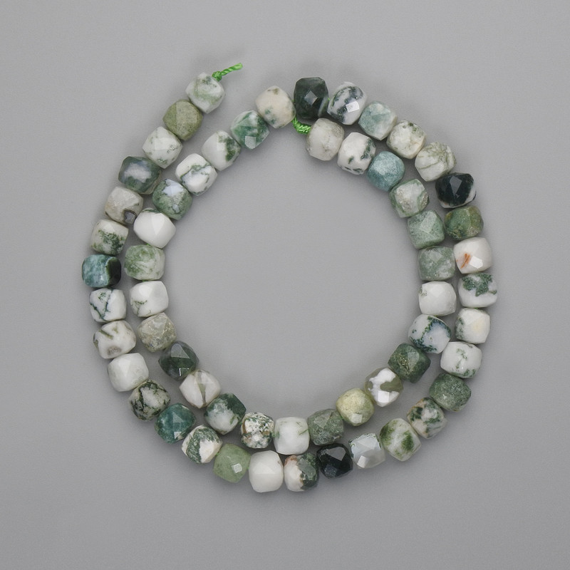 Koraliki agat mossowy, fasetowane kostki 7×7 mm, długość 39 cm