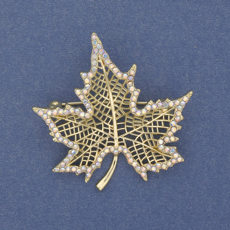 Broszka Liść klinowy, tęczowe kryształy, metal złocisty 45×44 mm+