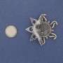 Broszka na magnesie «Gwiazda ze Słońcem» – srebrzysty i złocisty metal 47 mm+