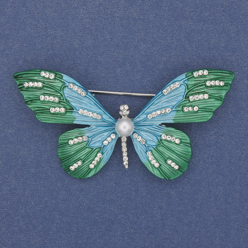 Broszka Motyl, białe kryształy strassowe, emalia, metal srebrzysty, 60×35 mm+